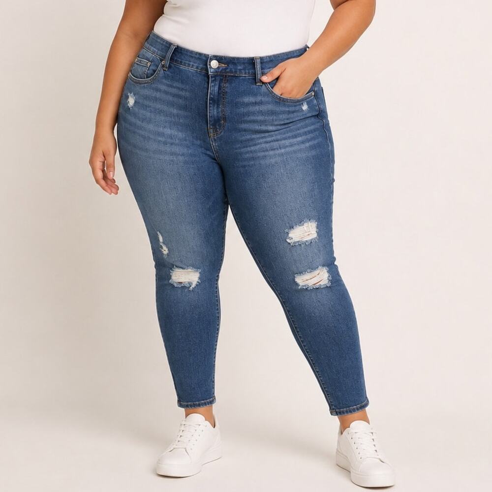 Torrid Bombshell Skinny Jeans Plus size 22S Blue Denim High Rise Destroyed